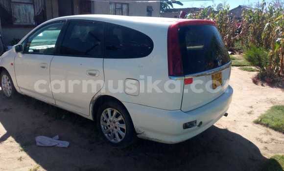 Buy Used Honda Stream White Car in Bulawayo in Bulawayo