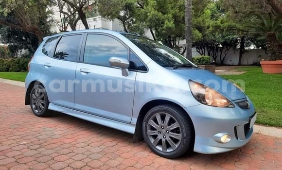 Tenga Tsaru Honda Fit Bhuruu Mota in Beitbridge in Matabeleland South