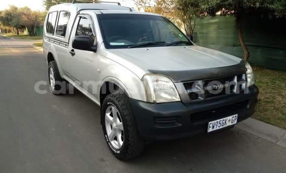 Buy Used Isuzu KB Silver Car in Beitbridge in Matabeleland South