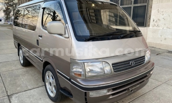 Buy Used Toyota Hiace Other Car in Beitbridge in Matabeleland South