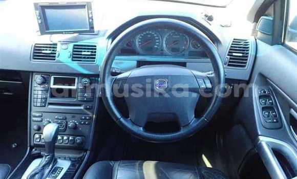 Nunua Ilio tumika Volvo XC90 Nyeusi Gari ndani ya Beitbridge nchini Matabeleland Kusini Nunua Ilio tumika Volvo XC90 Nyeusi Gari ndani ya Beitbridge nchini Matabeleland Kusini