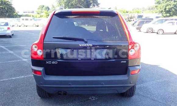 Nunua Ilio tumika Volvo XC90 Nyeusi Gari ndani ya Beitbridge nchini Matabeleland Kusini Nunua Ilio tumika Volvo XC90 Nyeusi Gari ndani ya Beitbridge nchini Matabeleland Kusini