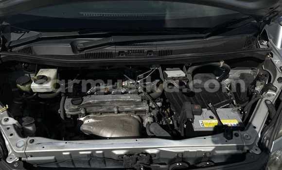 Nunua Ilio tumika Toyota Voxy Fedha Gari ndani ya Beitbridge nchini Matabeleland Kusini Nunua Ilio tumika Toyota Voxy Fedha Gari ndani ya Beitbridge nchini Matabeleland Kusini