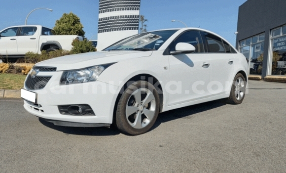 Acheter Occasion Voiture Chevrolet Cruze Blanc à Beitbridge, Matabeleland South