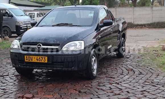 Nunua Ilio tumika Opel Corsa Nyeusi Gari ndani ya Mlima Pleasant nchini Harare