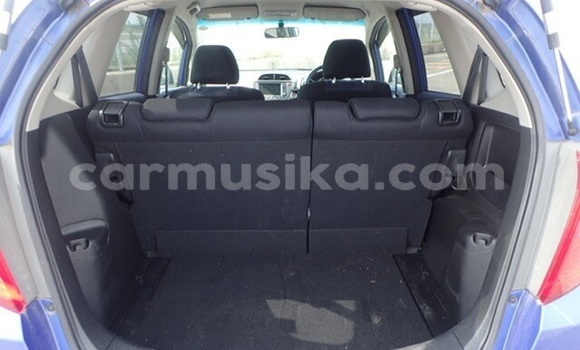 Nunua Ilio tumika Honda Fit Bluu Gari ndani ya Beitbridge nchini Matabeleland Kusini Nunua Ilio tumika Honda Fit Bluu Gari ndani ya Beitbridge nchini Matabeleland Kusini