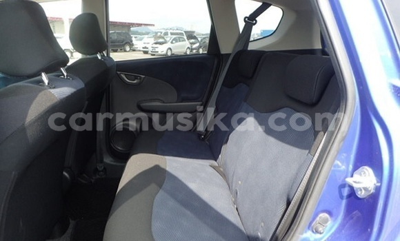 Nunua Ilio tumika Honda Fit Bluu Gari ndani ya Beitbridge nchini Matabeleland Kusini Nunua Ilio tumika Honda Fit Bluu Gari ndani ya Beitbridge nchini Matabeleland Kusini