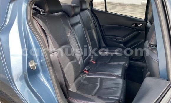 Acheter Occasion Voiture Mazda 3 Bleu à Beitbridge, Matabeleland South Acheter Occasion Voiture Mazda 3 Bleu à Beitbridge, Matabeleland South