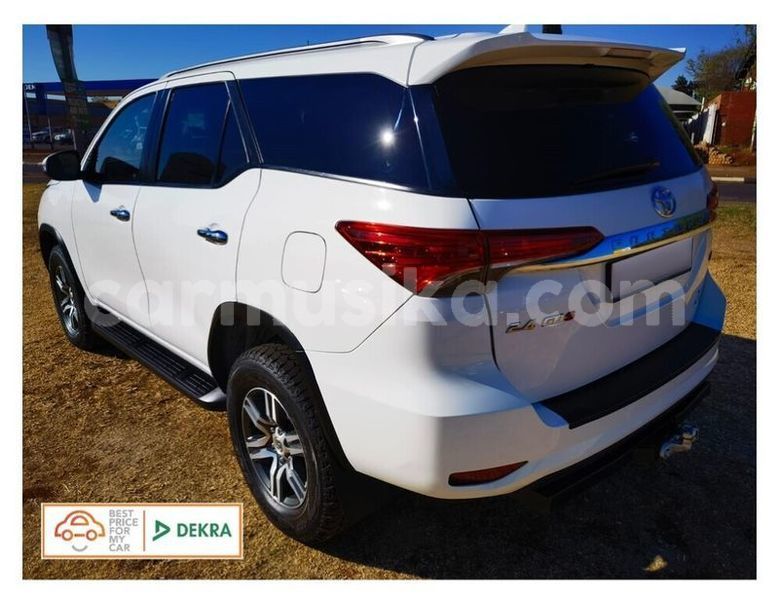 Big with watermark toyota fortuner matabeleland south beitbridge 24355