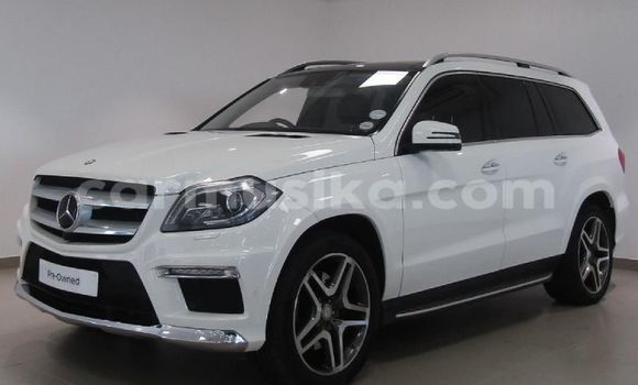 Tenga Tsaru Mercedes‒Benz GL–Class Chena Mota in Beitbridge in Matabeleland South Tenga Tsaru Mercedes‒Benz GL–Class Chena Mota in Beitbridge in Matabeleland South