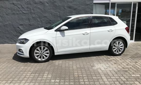 Buy Used Volkswagen Polo White Car in Beitbridge in Matabeleland South Buy Used Volkswagen Polo White Car in Beitbridge in Matabeleland South