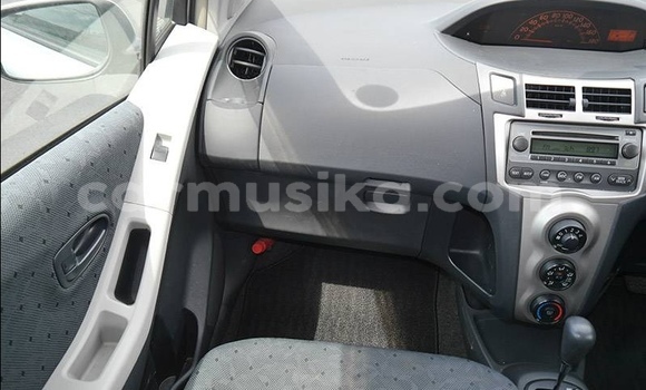 Tenga Tsaru Toyota Vitz Sirivha Mota in Beitbridge in Matabeleland South Tenga Tsaru Toyota Vitz Sirivha Mota in Beitbridge in Matabeleland South