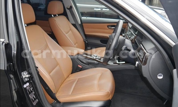 Acheter Occasion Voiture BMW 3–Series Noir à Beitbridge, Matabeleland South Acheter Occasion Voiture BMW 3–Series Noir à Beitbridge, Matabeleland South