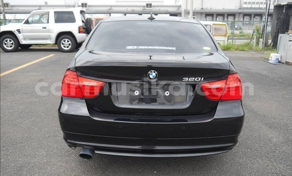 Acheter Occasion Voiture BMW 3–Series Noir à Beitbridge, Matabeleland South Acheter Occasion Voiture BMW 3–Series Noir à Beitbridge, Matabeleland South