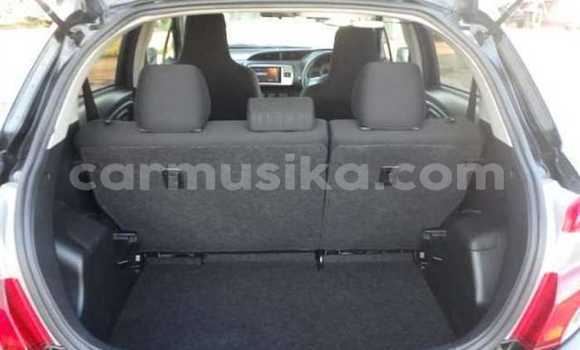 Buy Used Toyota Vitz Black Car in Beitbridge in Matabeleland South Buy Used Toyota Vitz Black Car in Beitbridge in Matabeleland South