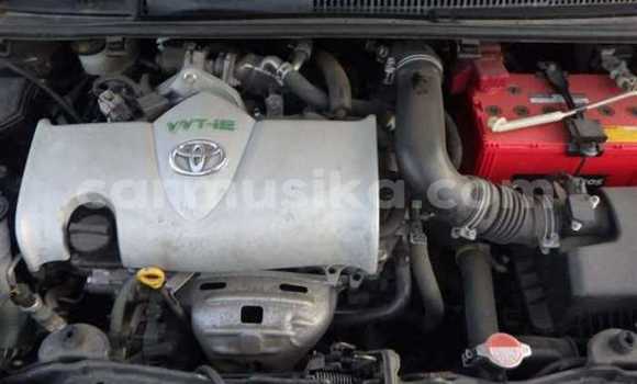 Buy Used Toyota Vitz Black Car in Beitbridge in Matabeleland South Buy Used Toyota Vitz Black Car in Beitbridge in Matabeleland South