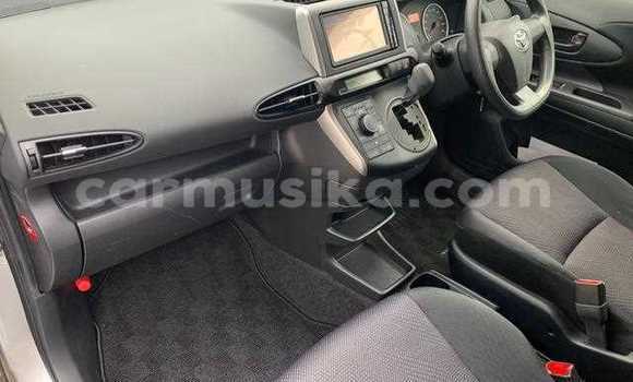 Tenga Tsaru Toyota Wish Sirivha Mota in Beitbridge in Matabeleland South Tenga Tsaru Toyota Wish Sirivha Mota in Beitbridge in Matabeleland South