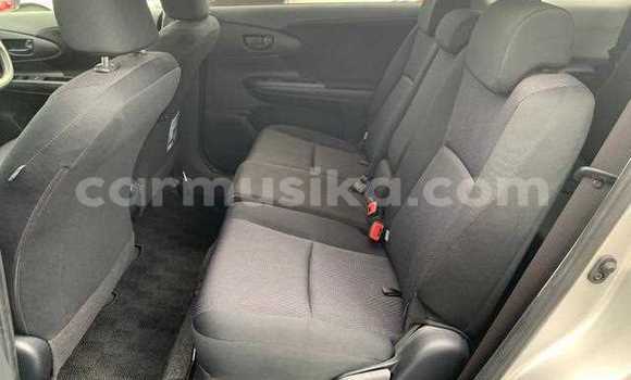 Tenga Tsaru Toyota Wish Sirivha Mota in Beitbridge in Matabeleland South Tenga Tsaru Toyota Wish Sirivha Mota in Beitbridge in Matabeleland South