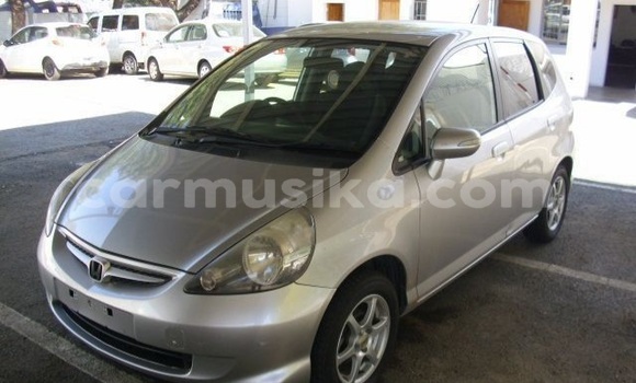 Acheter Occasion Voiture Honda Fit Gris à Beitbridge, Matabeleland South Acheter Occasion Voiture Honda Fit Gris à Beitbridge, Matabeleland South