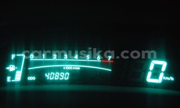 Acheter Occasion Voiture Toyota Yaris Blanc à Beitbridge, Matabeleland South Acheter Occasion Voiture Toyota Yaris Blanc à Beitbridge, Matabeleland South