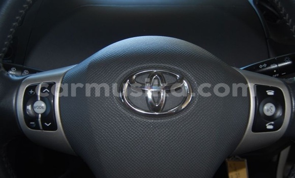 Acheter Occasion Voiture Toyota Yaris Blanc à Beitbridge, Matabeleland South Acheter Occasion Voiture Toyota Yaris Blanc à Beitbridge, Matabeleland South