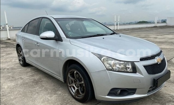 Buy Used Chevrolet Cruze Silver Car in Beitbridge in Matabeleland South