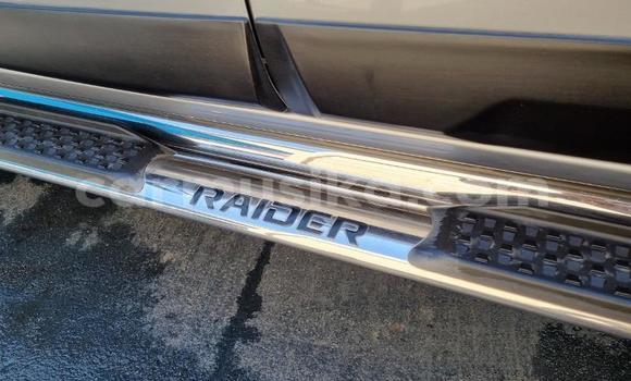 Acheter Occasion Voiture Toyota Hilux Gris à Beitbridge, Matabeleland South Acheter Occasion Voiture Toyota Hilux Gris à Beitbridge, Matabeleland South