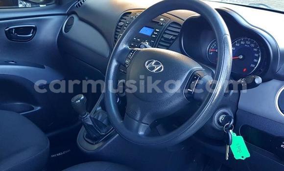 Buy Used Hyundai i10 White Car in Beitbridge in Matabeleland South Buy Used Hyundai i10 White Car in Beitbridge in Matabeleland South