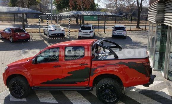 Buy Used Isuzu KB Red Car in Beitbridge in Matabeleland South Buy Used Isuzu KB Red Car in Beitbridge in Matabeleland South