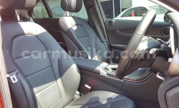 Acheter Occasion Voiture Mercedes‒Benz C–Class Rouge à Beitbridge, Matabeleland South Acheter Occasion Voiture Mercedes‒Benz C–Class Rouge à Beitbridge, Matabeleland South