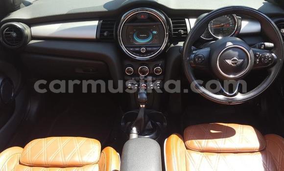 Nunua Ilio tumika MINI Cooper Fedha Gari ndani ya Beitbridge nchini Matabeleland Kusini Nunua Ilio tumika MINI Cooper Fedha Gari ndani ya Beitbridge nchini Matabeleland Kusini