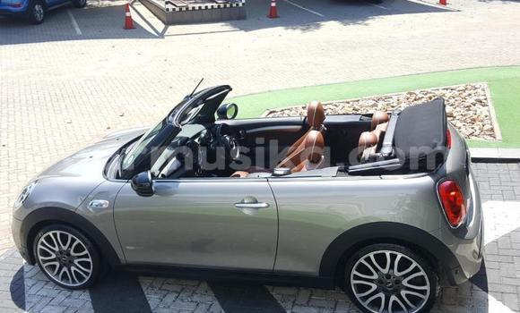 Nunua Ilio tumika MINI Cooper Fedha Gari ndani ya Beitbridge nchini Matabeleland Kusini Nunua Ilio tumika MINI Cooper Fedha Gari ndani ya Beitbridge nchini Matabeleland Kusini