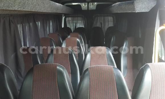 Acheter Occasion Utilitaire Mercedes‒Benz Sprinter Blanc à Beitbridge, Matabeleland South Acheter Occasion Utilitaire Mercedes‒Benz Sprinter Blanc à Beitbridge, Matabeleland South