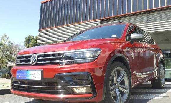 Tenga Tsaru Volkswagen Tiguan Tsvuku Mota in Beitbridge in Matabeleland South
