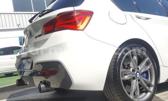 Acheter Occasion Voiture BMW 6-Series Blanc à Beitbridge, Matabeleland South Acheter Occasion Voiture BMW 6-Series Blanc à Beitbridge, Matabeleland South