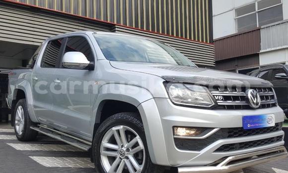 Buy Used Volkswagen Amarok Silver Car in Beitbridge in Matabeleland South