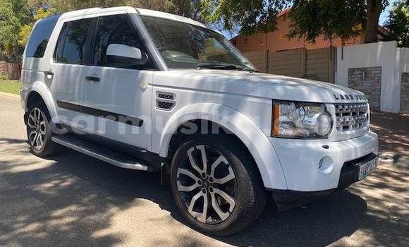 Acheter Occasion Voiture Land Rover Discovery Sport Blanc à Beitbridge, Matabeleland South Acheter Occasion Voiture Land Rover Discovery Sport Blanc à Beitbridge, Matabeleland South