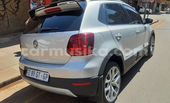 Acheter Occasion Voiture Volkswagen Polo Bleu à Harare, Harare Acheter Occasion Voiture Volkswagen Polo Bleu à Harare, Harare