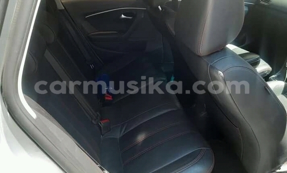 Acheter Occasion Voiture Volkswagen Polo Bleu à Harare, Harare Acheter Occasion Voiture Volkswagen Polo Bleu à Harare, Harare