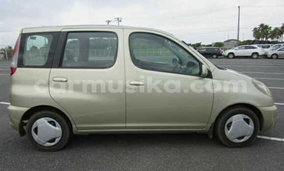 Buy Used Toyota FunCargo Beige Car in Beitbridge in Matabeleland South Buy Used Toyota FunCargo Beige Car in Beitbridge in Matabeleland South