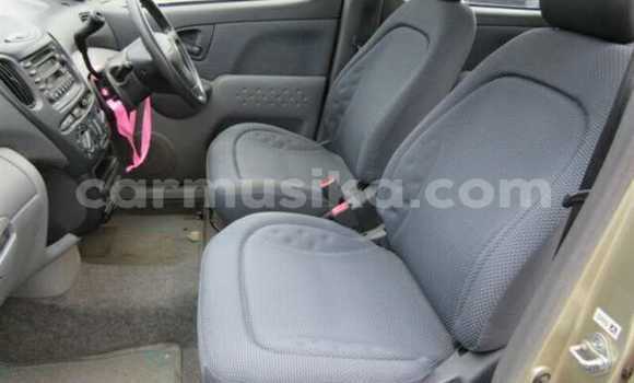 Buy Used Toyota FunCargo Beige Car in Beitbridge in Matabeleland South Buy Used Toyota FunCargo Beige Car in Beitbridge in Matabeleland South