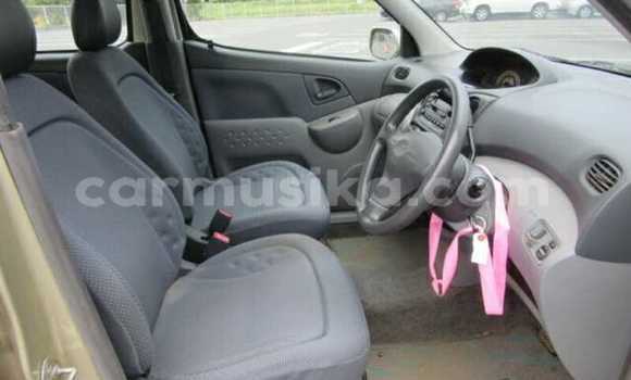 Buy Used Toyota FunCargo Beige Car in Beitbridge in Matabeleland South Buy Used Toyota FunCargo Beige Car in Beitbridge in Matabeleland South