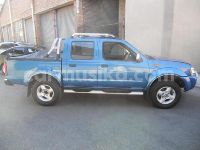 Big with watermark nissan pickup matabeleland south beitbridge 24427