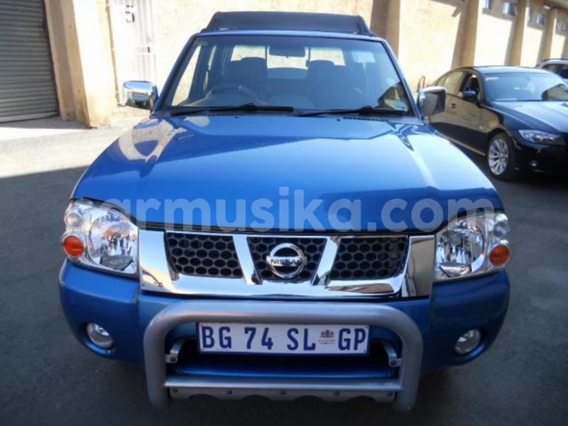 Big with watermark nissan pickup matabeleland south beitbridge 24427