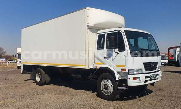 Buy Used Nissan UD White Truck in Beitbridge in Matabeleland South Buy Used Nissan UD White Truck in Beitbridge in Matabeleland South