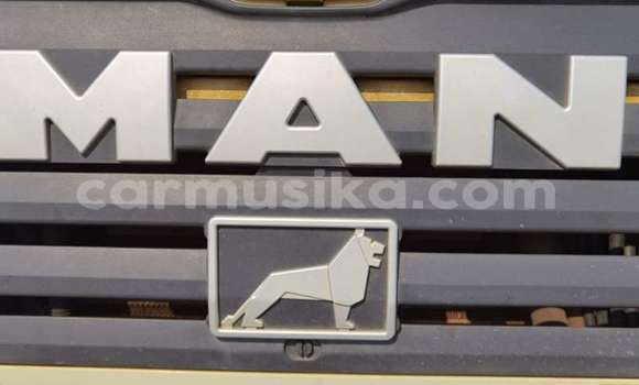 Buy Used Man Silent White Truck in Beitbridge in Matabeleland South Buy Used Man Silent White Truck in Beitbridge in Matabeleland South