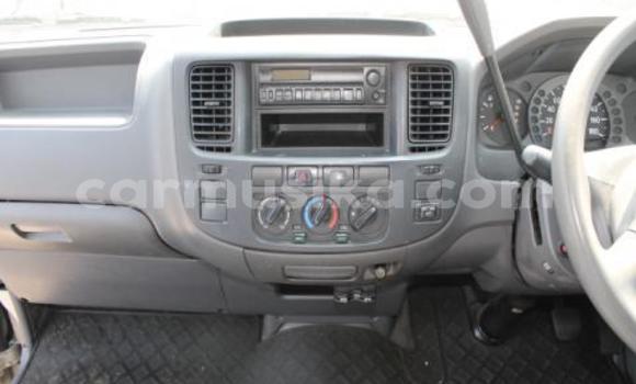 Acheter Occasion Voiture Nissan Caravan Gris à Beitbridge, Matabeleland South Acheter Occasion Voiture Nissan Caravan Gris à Beitbridge, Matabeleland South