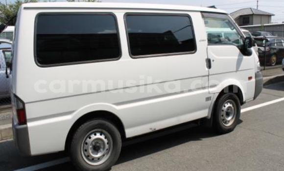 Nunua Ilio tumika Mazda Bongo Nyingine Gari ndani ya Beitbridge nchini Matabeleland Kusini Nunua Ilio tumika Mazda Bongo Nyingine Gari ndani ya Beitbridge nchini Matabeleland Kusini