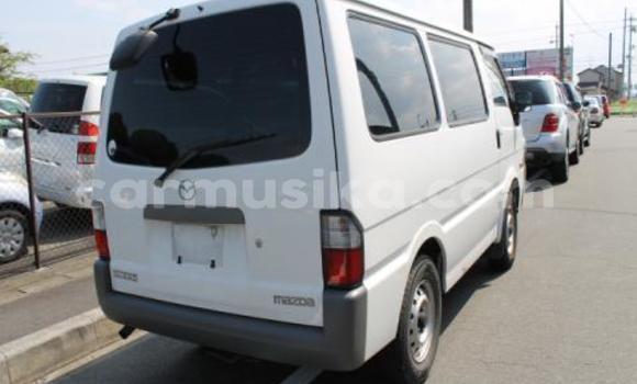 Nunua Ilio tumika Mazda Bongo Nyingine Gari ndani ya Beitbridge nchini Matabeleland Kusini Nunua Ilio tumika Mazda Bongo Nyingine Gari ndani ya Beitbridge nchini Matabeleland Kusini