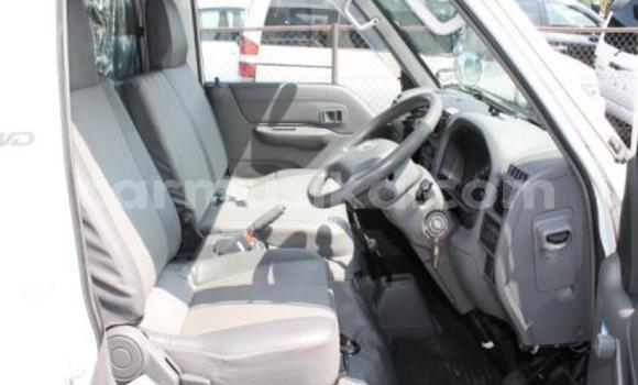 Nunua Ilio tumika Mazda Bongo Nyingine Gari ndani ya Beitbridge nchini Matabeleland Kusini Nunua Ilio tumika Mazda Bongo Nyingine Gari ndani ya Beitbridge nchini Matabeleland Kusini
